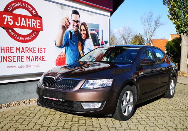 Skoda Octavia - Elegance 1.4 TSI - AHK/SHZ/Extras