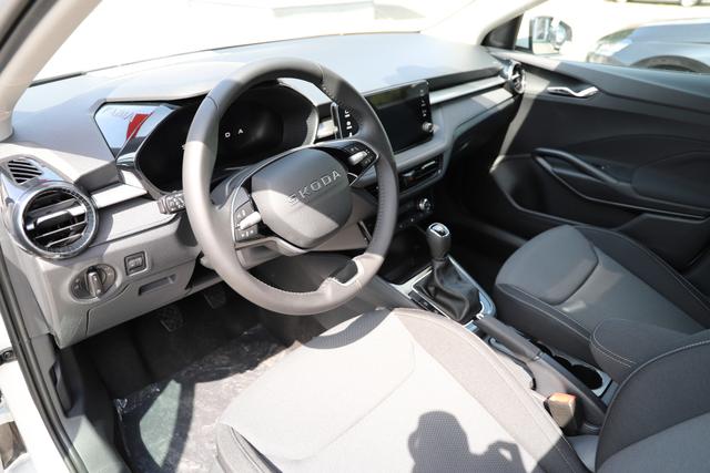 Skoda Fabia Selection 80PS - SHZ/App/Climatronic/LED/PDC/5J Garantie 