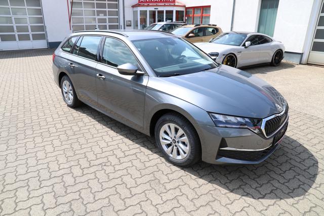 Skoda Octavia Combi Selection 150PS eTSI DSG - AHK/Kamera/SHZ/App/PDC 