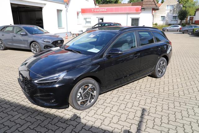 Hyundai i30 Kombi 1.5l DPI 96PS - Navi/RFK/SHZ/PDC/App/Klima/Alu 