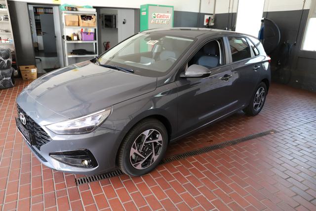 Hyundai i30 Family 96PS - Navi/RFK/App/SHZ/Alu/LED/ 