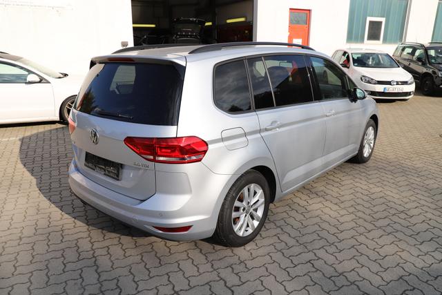 Volkswagen Touran Comfortline 150PS TDI - AHK/Family/SHZ/1.Hd/8-fach 