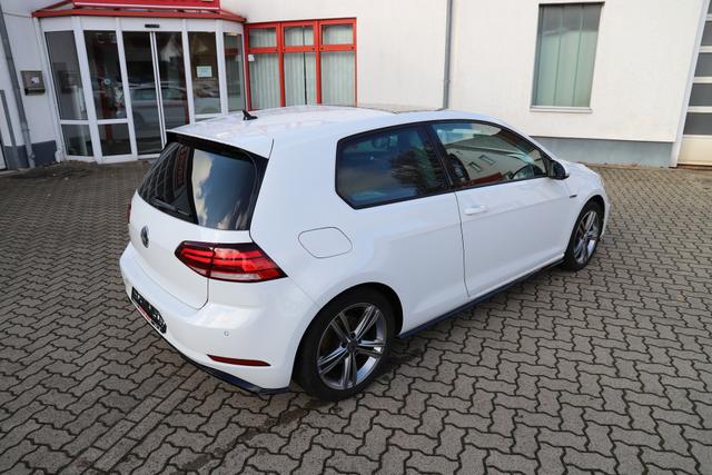 Volkswagen Golf R-Line 150PS TSI DSG - ACC/Navi/Pano/AID/1.Hd/8-fach 