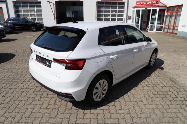 Skoda Fabia Selection 80PS - SHZ/App/Climatronic/LED/PDC/Ladeboden 