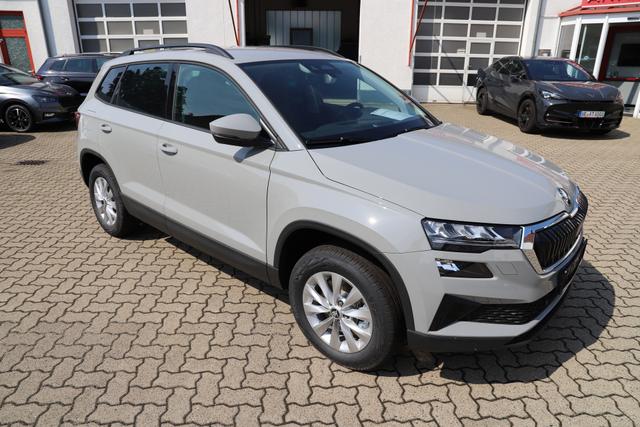 Skoda Karoq Selection 150PS TSI DSG - Navi/AHK/RFK/Lodge/KESSY/4J Garantie 