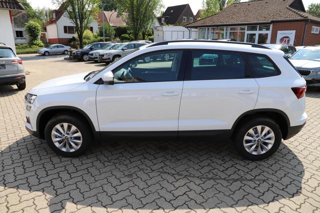 Skoda Karoq Selection 150PS TSI DSG - Navi/AHK/RFK/Lodge/KESSY/4J Garantie 