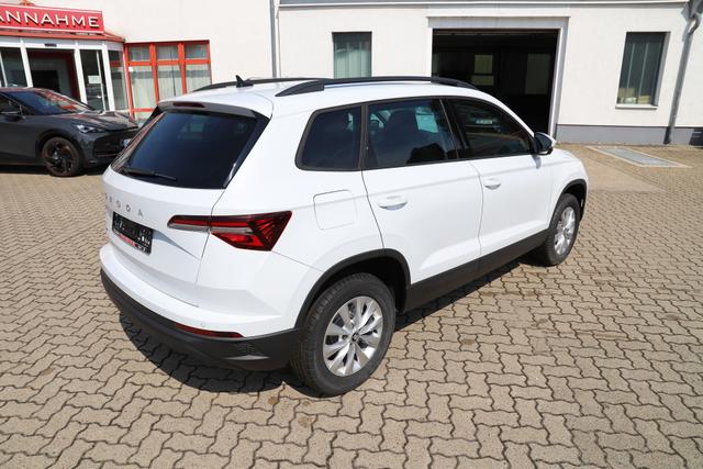 Skoda Karoq Selection 150PS TSI DSG - Navi/AHK/RFK/Lodge/KESSY/4J Garantie 