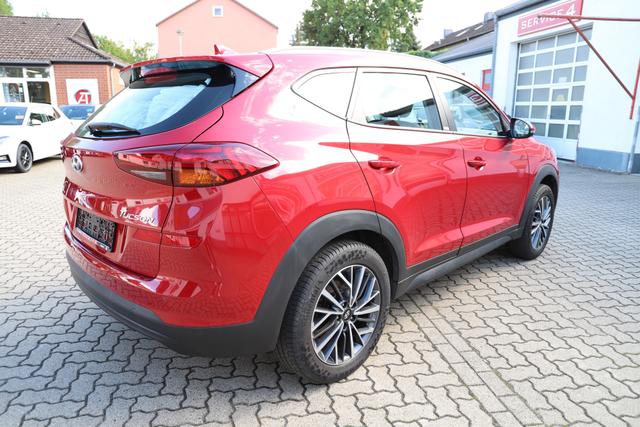 Hyundai TUCSON 1.6l GDI 132 PS Advantage - AHK/PDC/WR/ALU/SHZ/GRA 