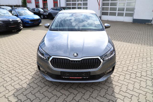 Skoda Fabia Selection 80PS - SHZ/App/Climatronic/LED/PDC/Ladeboden/5J. Garantie 