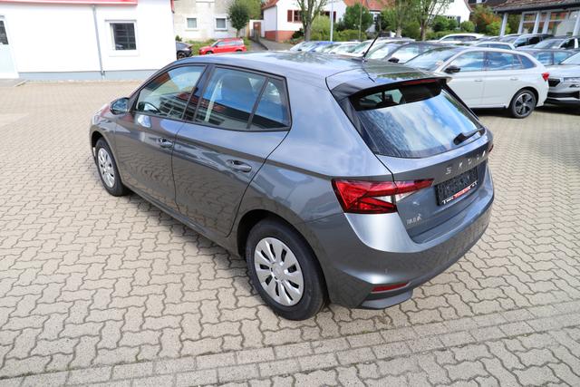 Skoda Fabia Selection 80PS - SHZ/App/Climatronic/LED/PDC/Ladeboden/5J. Garantie 