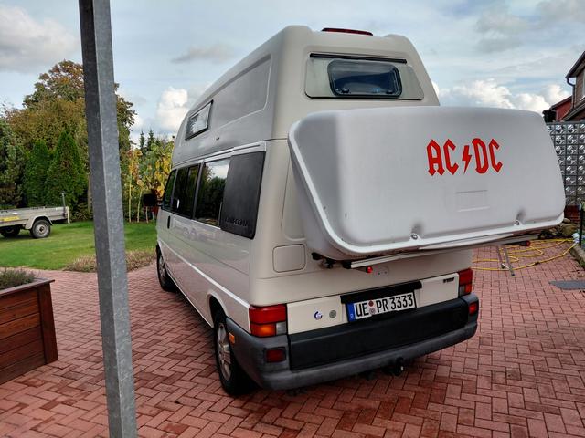 Volkswagen T4 Multivan 2.5l TDI 102PS "California Exclusive" SHZ/RFK/Standheizung/Tempomat/u.v.m. 