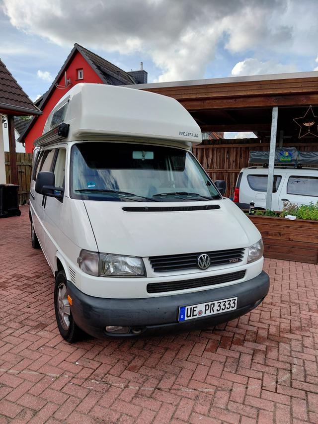 Volkswagen T4 Multivan 2.5l TDI 102PS "California Exclusive" SHZ/RFK/Standheizung/Tempomat/u.v.m. 