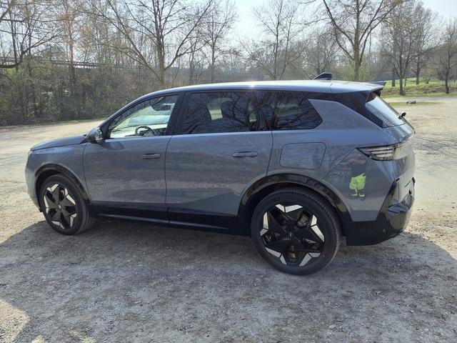 Opel Grandland LONG RANGE 97-kWh-Batterie Ultimate 