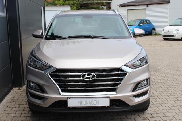 Hyundai Tucson Level 3 1,6 GDi 2WD MT 803q Navi		White Sand	Stoff München