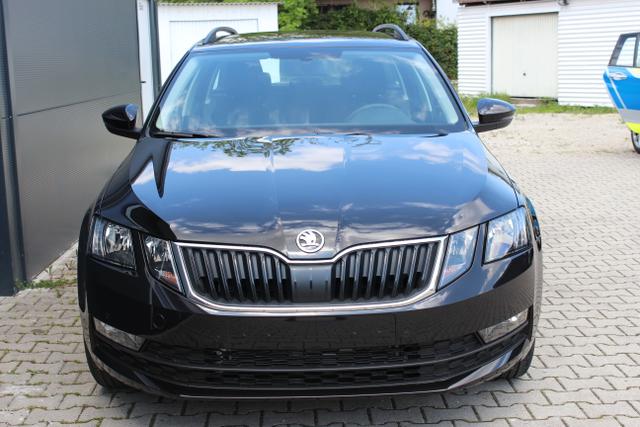Skoda Octavia III Combi Ambition 1,5 TSI – 110 KW – DCT –	Schwarz	 Metallic Stoff schwarz