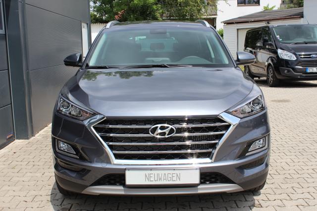 Hyundai Tucson Level 3 1,6 T-GDi 2WD DCT 805q Navi 18 SHH PG			 	Navi.DAB+18Zoll+ Sitzh.h. Privacy Glas	Micron Grey