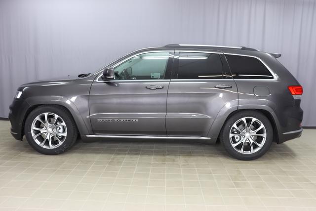 Jeep Grand Cherokee Summit MY19 3.0l V6 184kW / 250PS Multijet Allrad Automatikgetriebe		PAU - Granite Crystal (metallic)	1RL - Natura Plus Leder Black Morocco (schwarz)	AWB Quadra-Drive Allradsystem                                                                     GWJ Command View Panorama-Glasdach                                                   JPM Sitzheizung für Fahrer und Beifahrer                                                    JPZ Sitzheizung hinten                                      