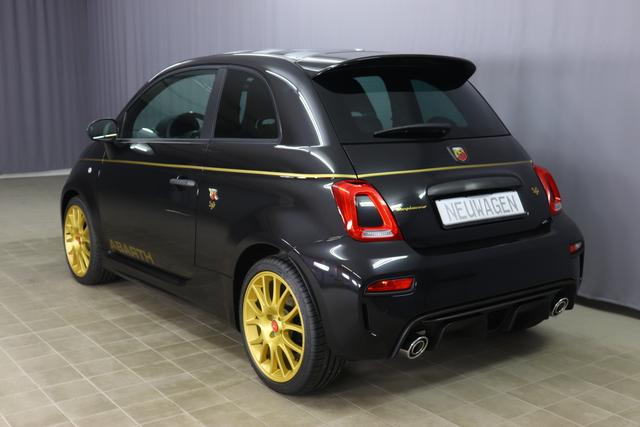 595 Scorpione Oro 3.0 MY20 1.4 T-Jet 121 KW (165PS)			876 - Scorpione Schwarz (Metallic-Lackierung)	1E5 - Integral-Sportsitze Schwarz mit Scorpione-Camouflage		