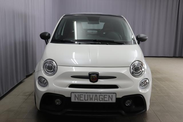 595 Cabrio MY20-Competizione 1.4 T-Jet 132 KW (180PS)			227 - Iridato Weiß	495 - Integral-Sportsitze Leder Braun/Schwarz (Teilflächen in Lederoptik), Verdeck Schwarz		