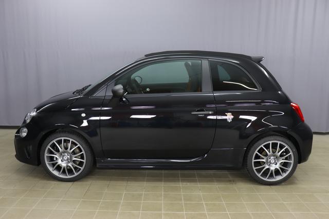 595C Competizione 1.4 T-Jet (180PS) E6D	Re da. 27.11.		876 - Scorpione Schwarz (Metallic-Lackierung)	495 - Integral-Sportsitze Leder Braun/Schwarz (Teilflächen in Lederoptik), Verdeck Schwarz		