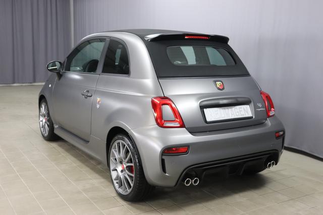 595 Cabrio MY20-Competizione 1.4 T-Jet 132 KW (180PS)			708 Asfalto Grau Matt	402 - Integral-Sportsitze Leder Schwarz (Teilflächen in Lederoptik), Verdeck Schwarz		