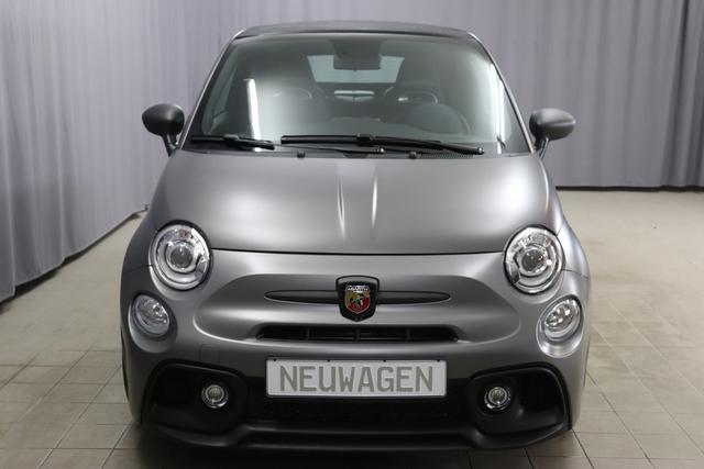 595 Cabrio MY20-Competizione 1.4 T-Jet 132 KW (180PS)			708 Asfalto Grau Matt	402 - Integral-Sportsitze Leder Schwarz (Teilflächen in Lederoptik), Verdeck Schwarz		