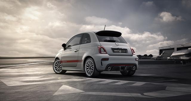 676 Campovolo Grey	Integral Sportsitze Stoff Schwarz ohne Aufpreis		