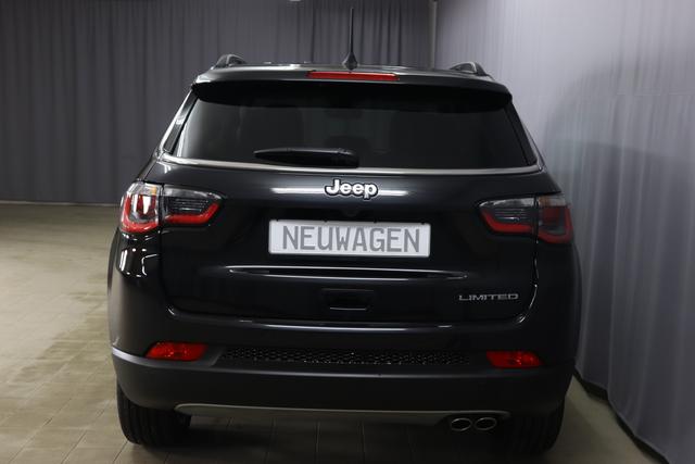 1.3l T-GDI l4  KW 110(PS150) Front 6-Gang  Doppelkupplungs  Automatikgetriebe	Re 6.1.	Carbon Black	1UJ Vollleder Schwarz 	