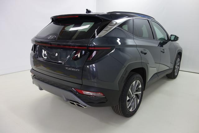 Tucson NX4 Smart Line 1,6 CRDi 2WD t1ds0-P1-O3 Dark Knight 014618 RP