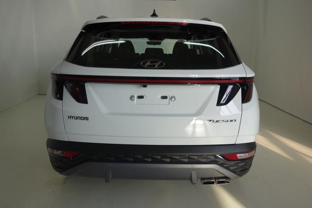 Tucson NX4 Smart Line 1,6 CRDi 2WD t1ds0-P1-O3 Polar White 012431 RP