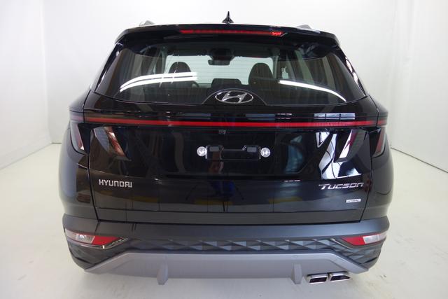 Tucson NX4 Smart Line 1,6 CRDi 4WD 48V DCT t1ds2-P1-O3 Phantom Black 023898