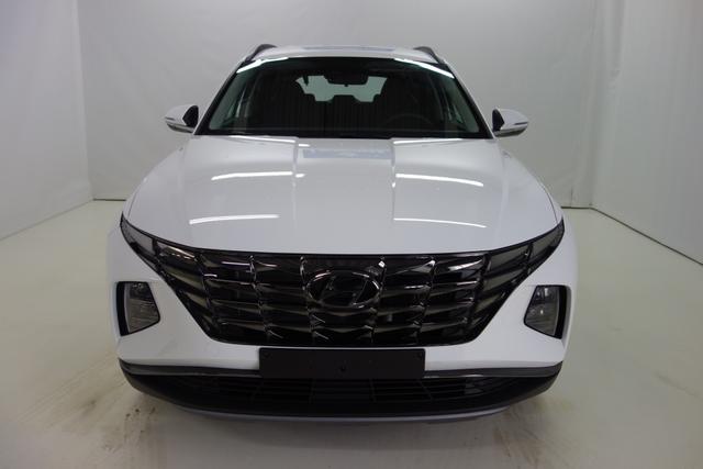 Tucson NX4 Smart Line 1,6 CRDi 4WD 48V DCT t1ds2-P1-O3 Polar White 028996