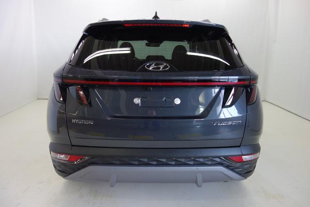 Tucson NX4 Trend Line 1,6 T-GDi 2WD 48V t1bt0 Dark Knight 034341