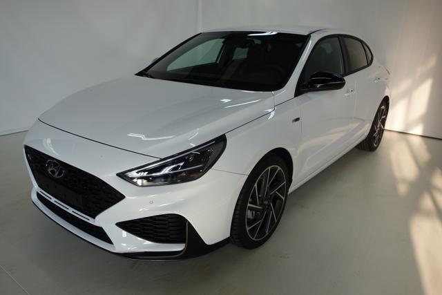 Hyundai i30 - N Line 1.5 T-GDI 48V-Hybrid 6-Gang iMT 117 kW, Navigationssystem, R&uuml;ckfahrkamera, Smart-Key, Spurfolgeassistent, e-Call (Notrufsystem), 18 Zoll Leichtmetallfelgen, Fernlichtassistent, LED-Abblendlicht, Dachreling uvm