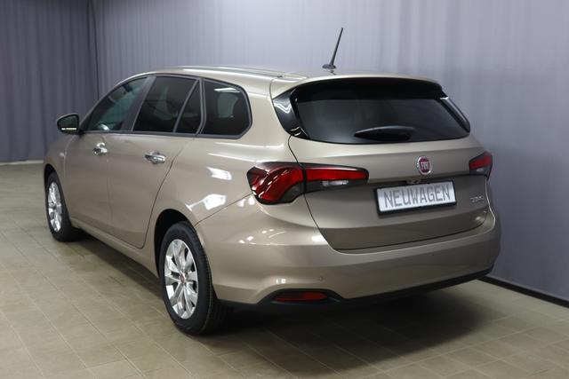Fiat Tipo SW EASY 1,4 120PS E6D 5TÜRIG  			722 Sabbia Perla	519 Skyline Grau/ Schwarz mit Doppelnaht	