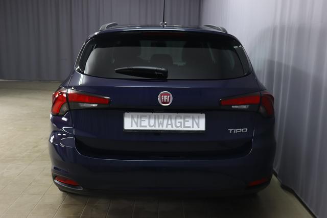 Fiat Tipo SW Lounge 1,4 120PS E6D 5TÜRIG 717 Mediterraneo Blau	645 Dunkle Farben mit Einsätzen in Schwarz und Doppelnaht	