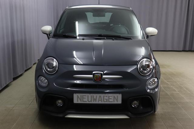 Abarth 595 UVP 22.410 Euro 1,4 T-Jet Uconnect Navigation, DAB, Apple Android, 17 Zoll Alufelgen, Kit Estetico Wei&szlig;, Klimaanlge, Nebelscheinwerfer uvm. 