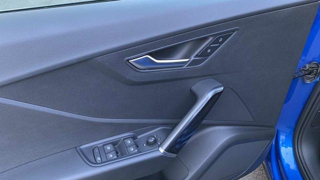 Audi Q2 1,0 TFSI Garantie ultra Navi Sitzheizung Tempomat 