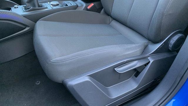 Audi Q2 1,0 TFSI Garantie ultra Navi Sitzheizung Tempomat 