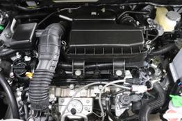 Suzuki Ignis 1.2 Club Hybrid Benzin 61kW		Caravan Invory Metallic	Stoff