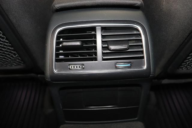 Audi A4 Quattro BCA Schalter Diesel 2.0 110kW Schalter Weiß Stoff