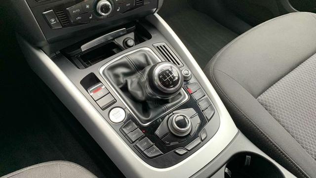 Audi Q5 Sonderpreis 2,0 TDI Garantie AHK NAVI XENON SHZ PD 
