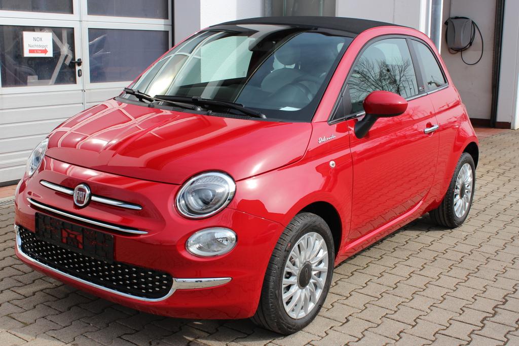 Fiat 500C MY21 1.0 GSE Hybrid DOLCEVITA 51kW (70PS)			111 - Passione Rot	636 - Stoff 