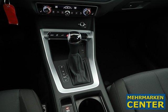 Audi Q3 45 eTFSI S tronic LED Navi 18 Zoll Virtual Cockpit DAB 
