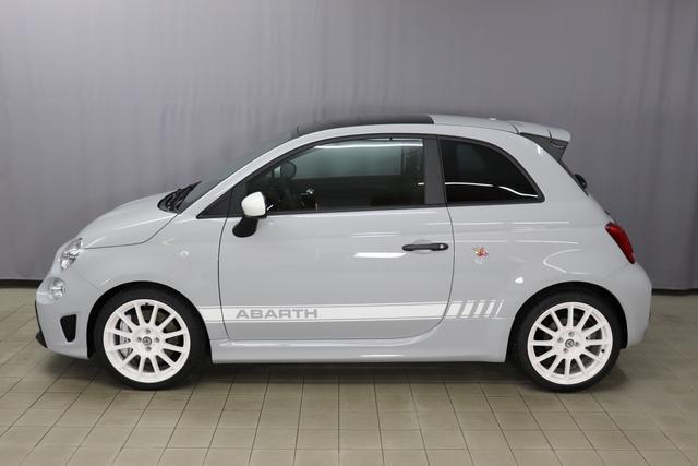 1506 695 Esseesse 1.4 T-Jet 132kW (180PS) 676 - Campovolo Grau 020 - Rennsport Schalensitze "Sabelt® Racing"Schwarz mit "One of 695" Stickung Grau