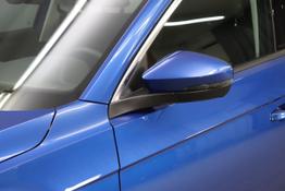 VW T-Rock 1,0 TSI 110PS Style Ravenna Blue Metallic 