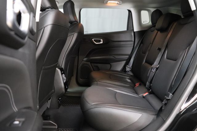 Jeep Compass Plug-In Hybrid 601 Solid Black