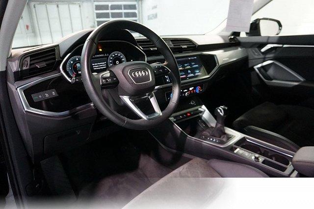 Audi Q3 TDI DPF S-Stronic S-Line Navi LED PDC LM19 