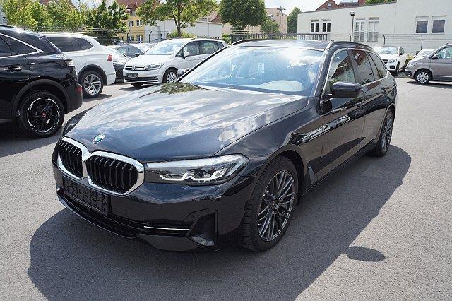 BMW 5er Touring - 540 d xDrive Sport Line*Cockpit Pro*Pano