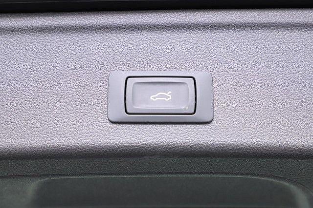 Audi A4 Avant 35 TFSI S tronic line LED ACC Kamera DAB Navi 